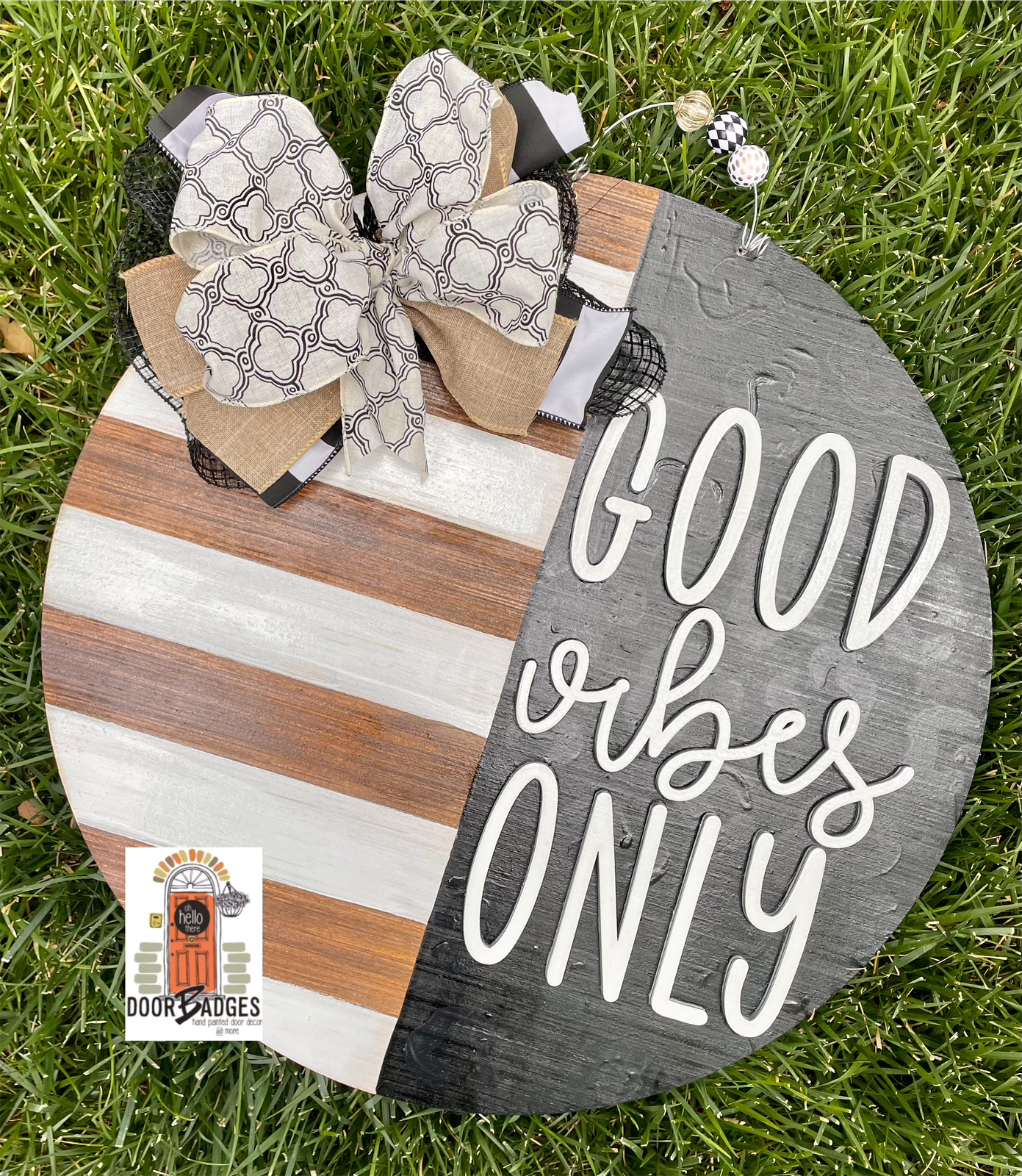 Good Vibes Only door hanger